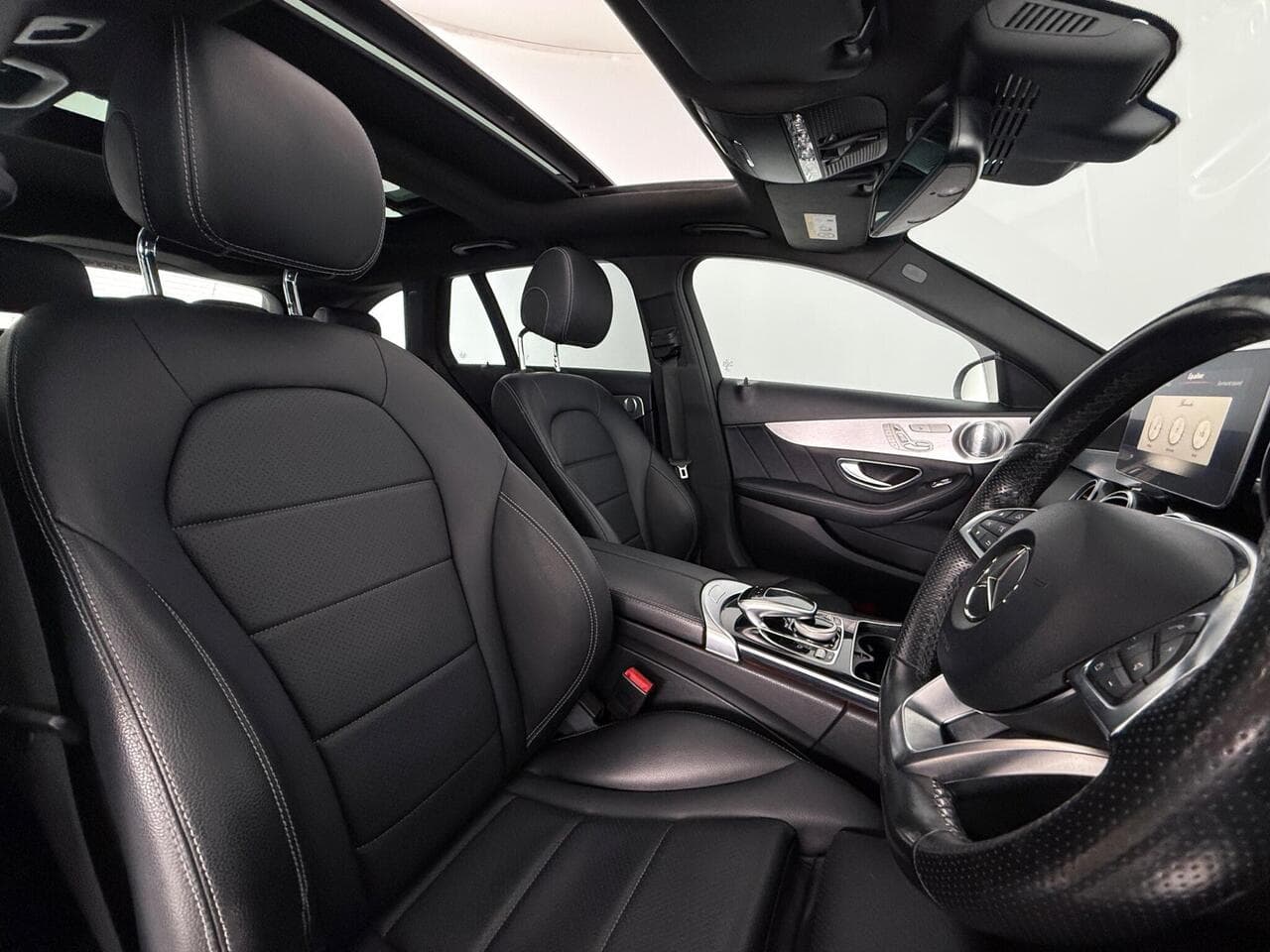 Mercedes-Benz C Class thumbnail Seat Driver