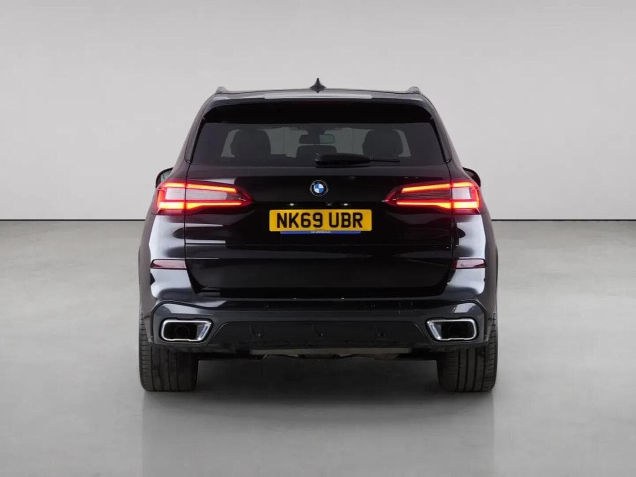 BMW X5 thumbnail Rear