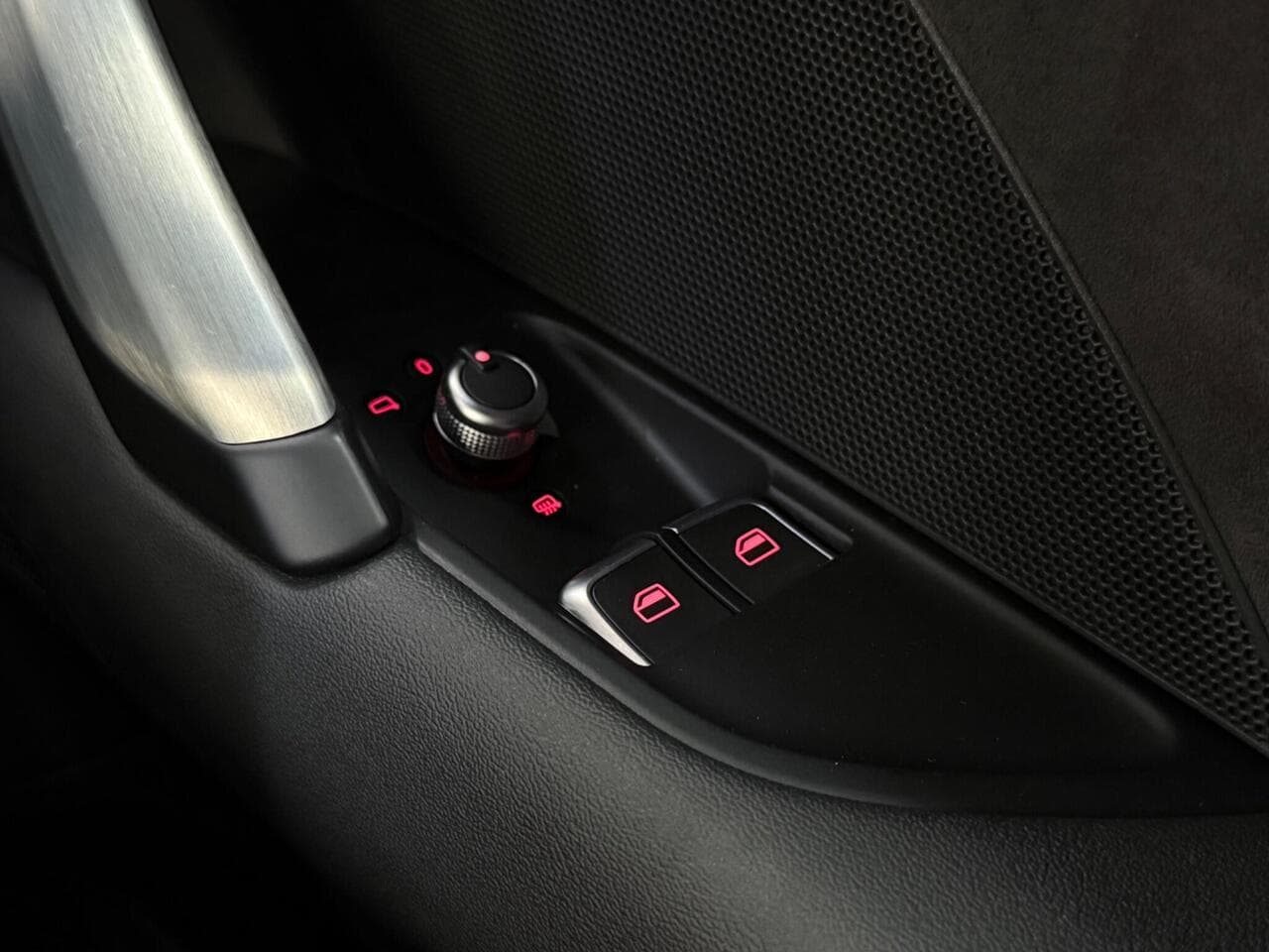 Audi TT thumbnail Misc Controls
