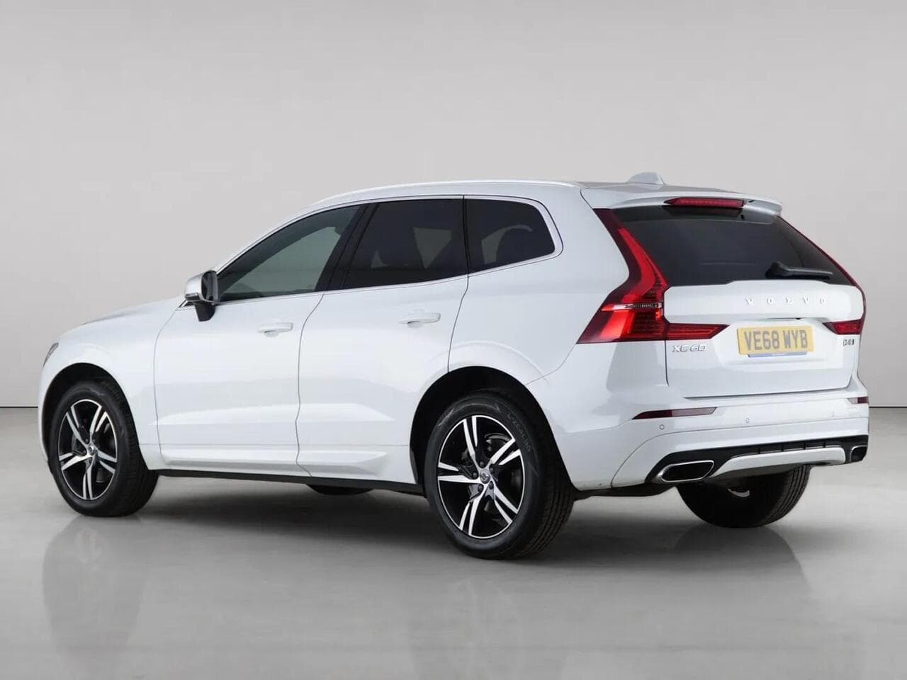 Volvo XC60 thumbnail Rear Left