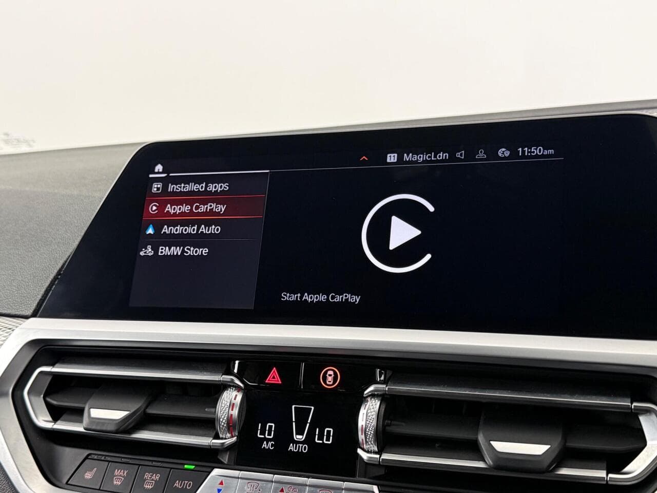 BMW 3 Series thumbnail Infotainment System