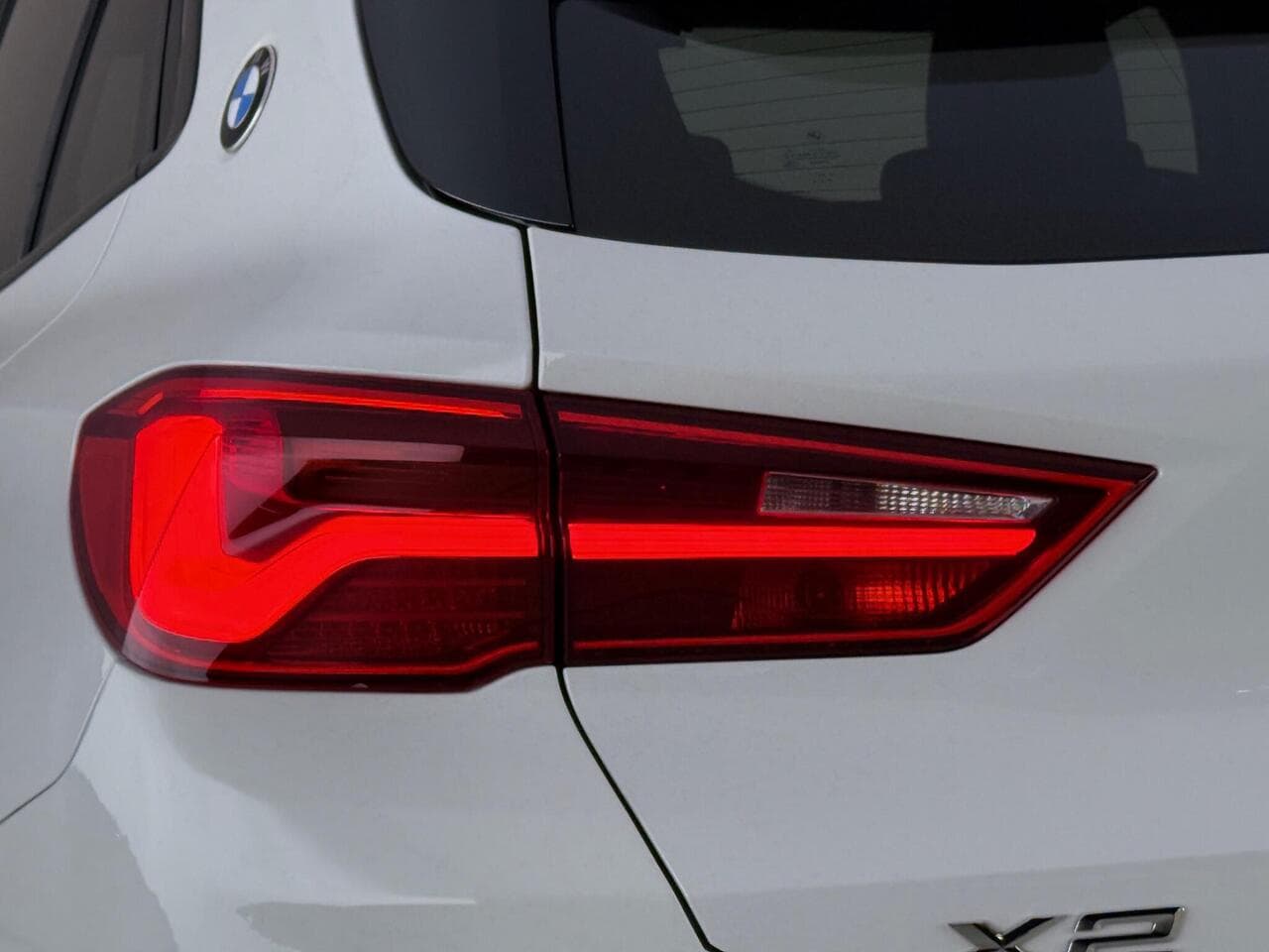 BMW X2 thumbnail Lights Rear