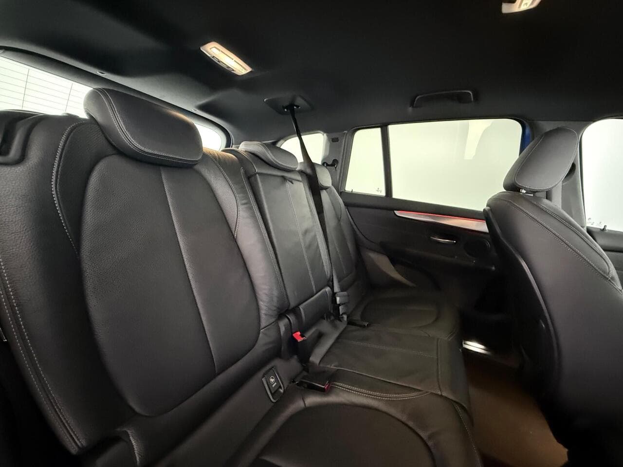 BMW 2 Series Gran Tourer thumbnail Seats Rear