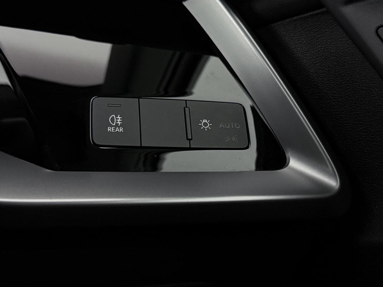 Audi A3 thumbnail Misc Controls