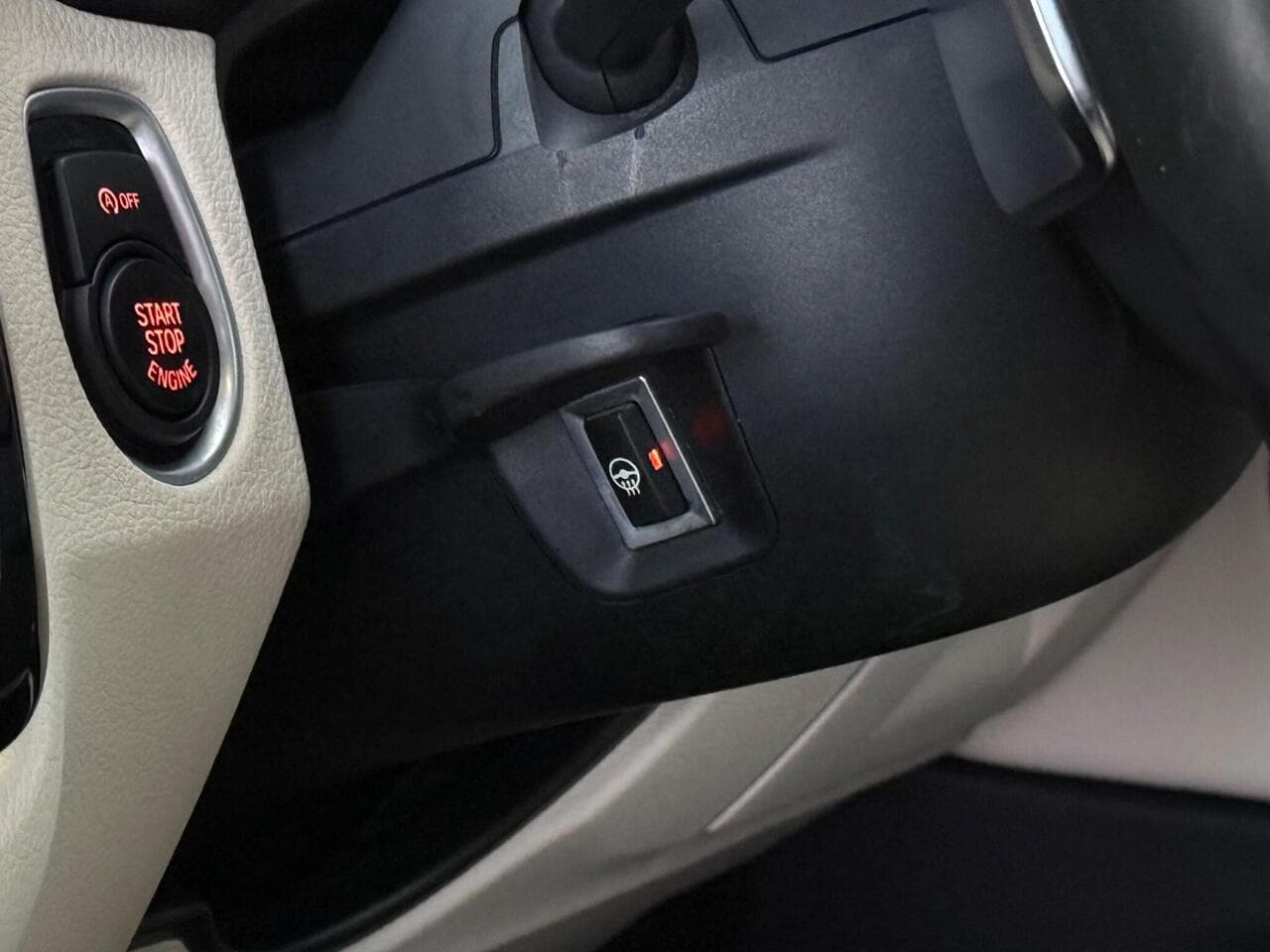 BMW 4 Series thumbnail Misc Controls