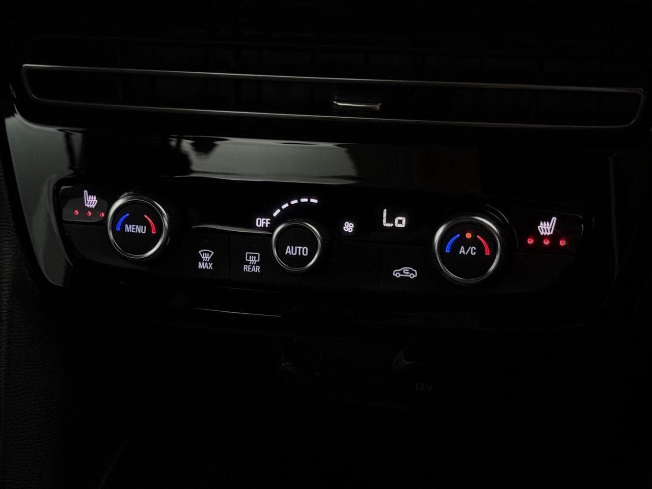 Vauxhall Mokka thumbnail Misc Controls