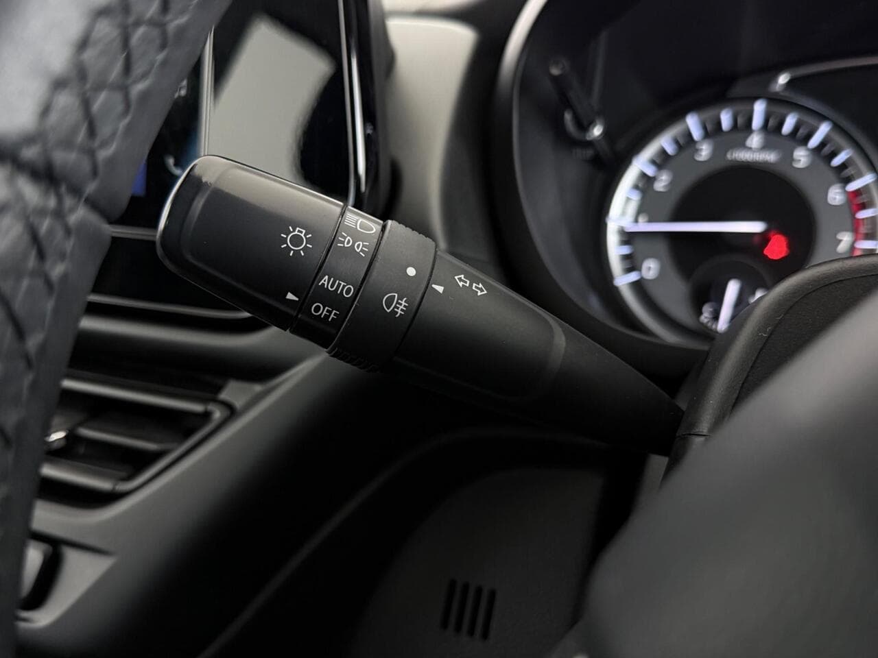 Suzuki S-Cross thumbnail Misc Controls