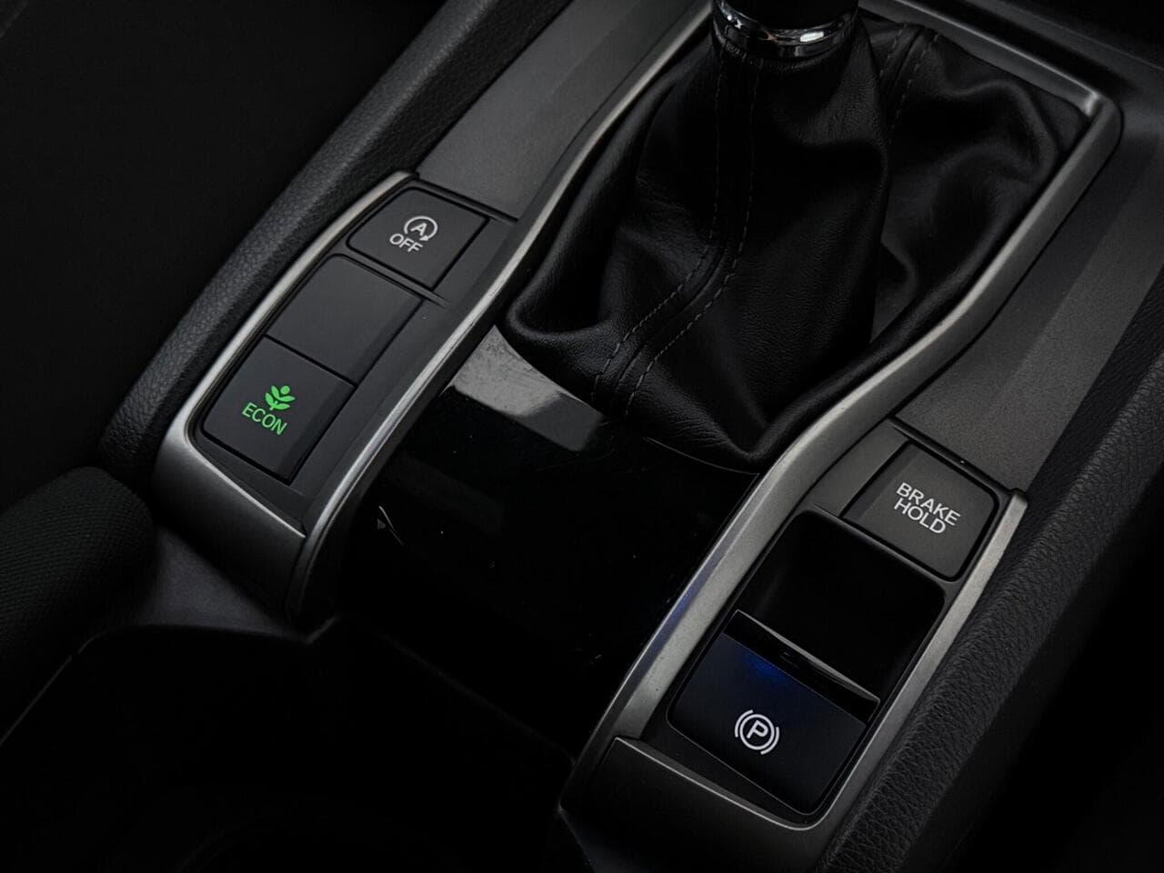 Honda Civic thumbnail Interior Front