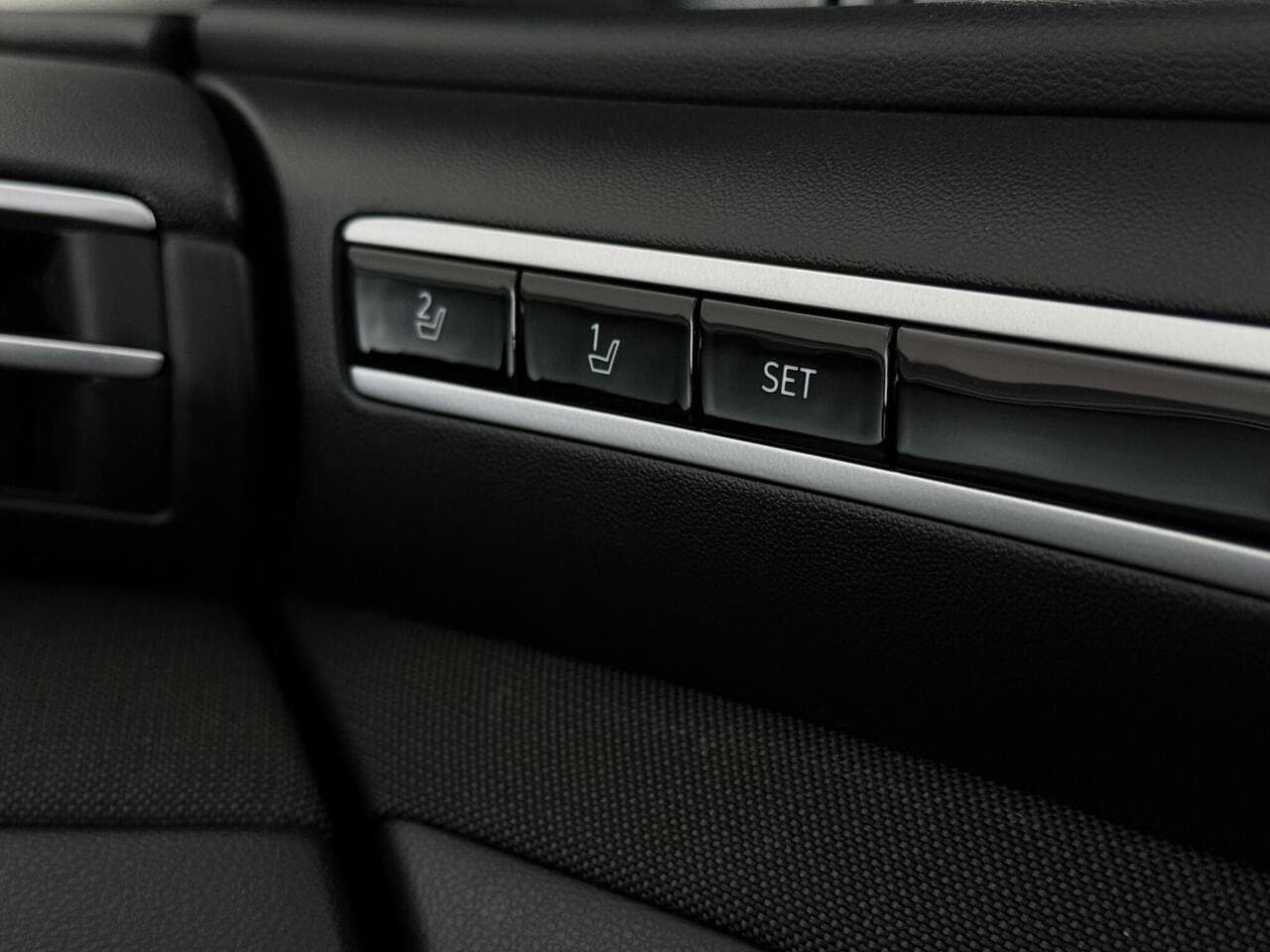 Hyundai TUCSON thumbnail Misc Controls