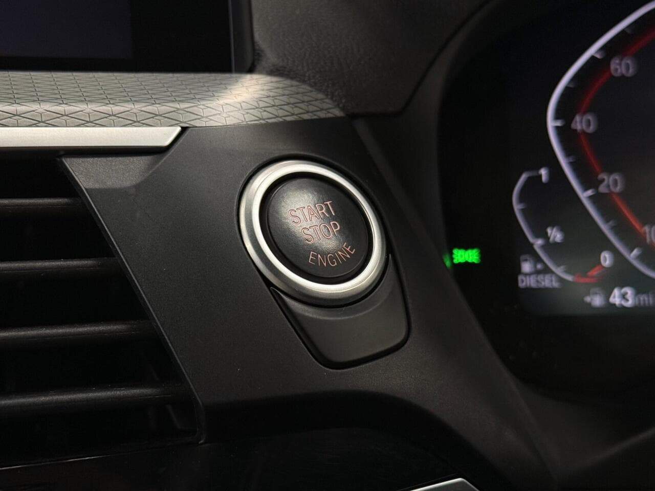 BMW X3 thumbnail Misc Controls