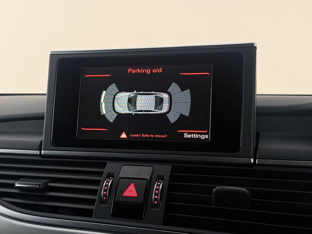 Audi A6 Saloon thumbnail Infotainment System