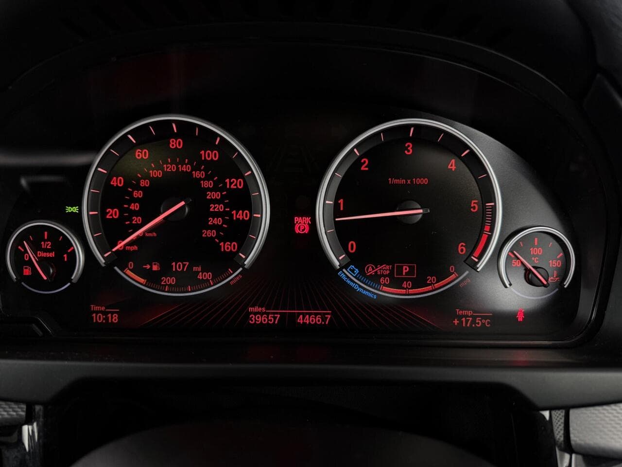 BMW X6 thumbnail Driver Instruments