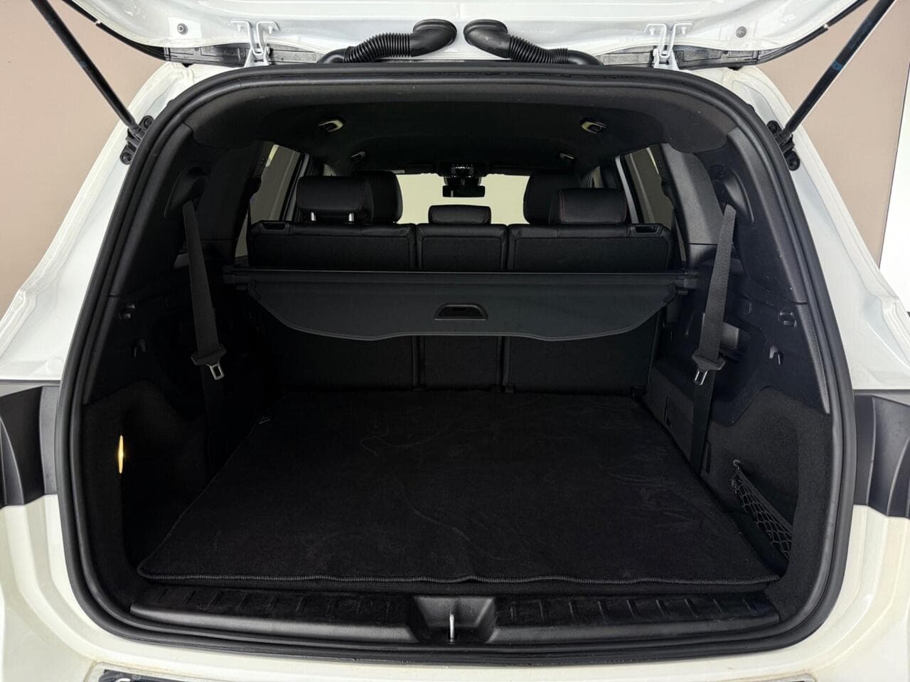 Mercedes-Benz GLB thumbnail Boot