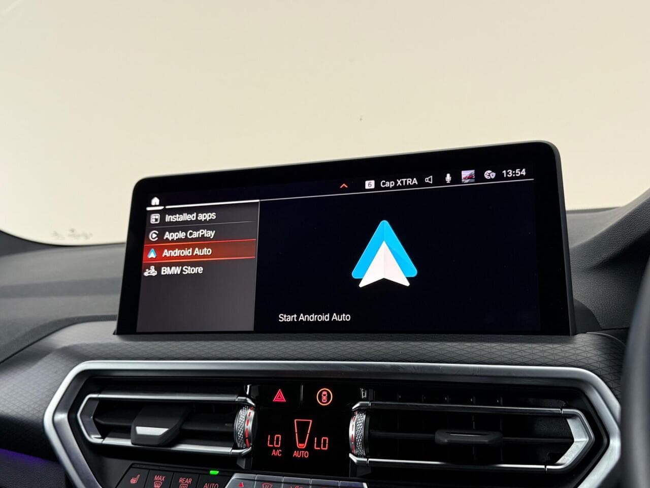 BMW X3 thumbnail Infotainment System