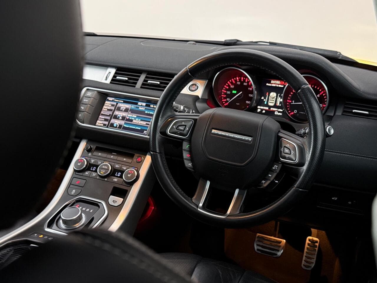 Land Rover Range Rover Evoque thumbnail Steering Wheel