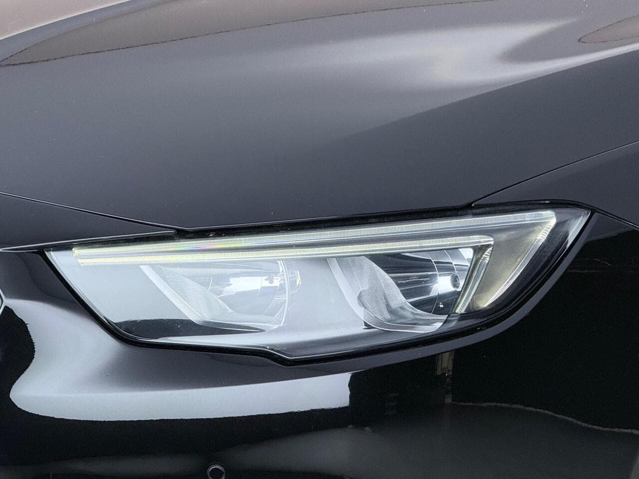 Vauxhall Insignia thumbnail Lights Front