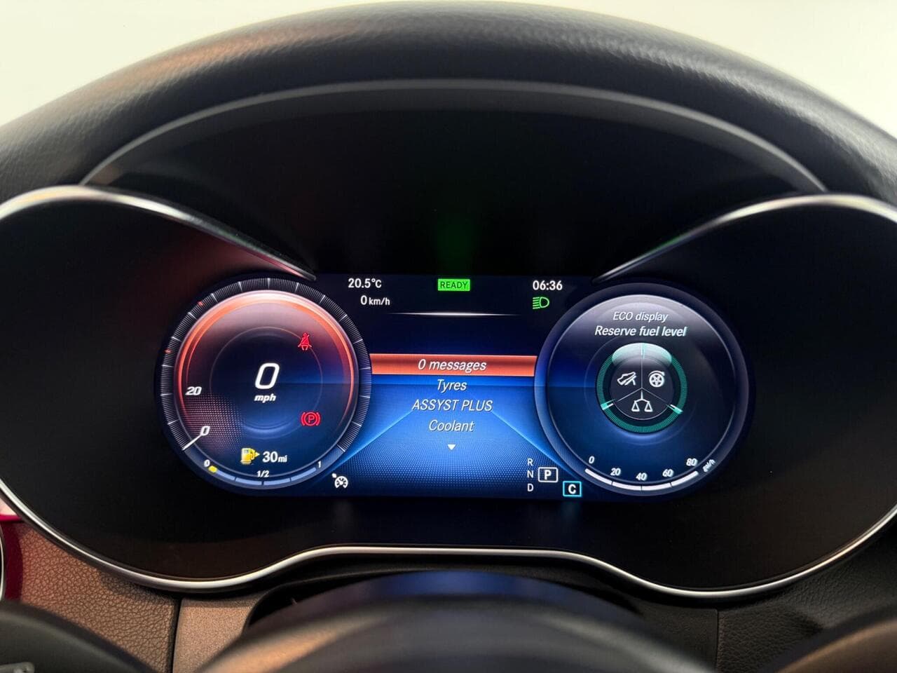 Mercedes-Benz GLC thumbnail Driver Instruments