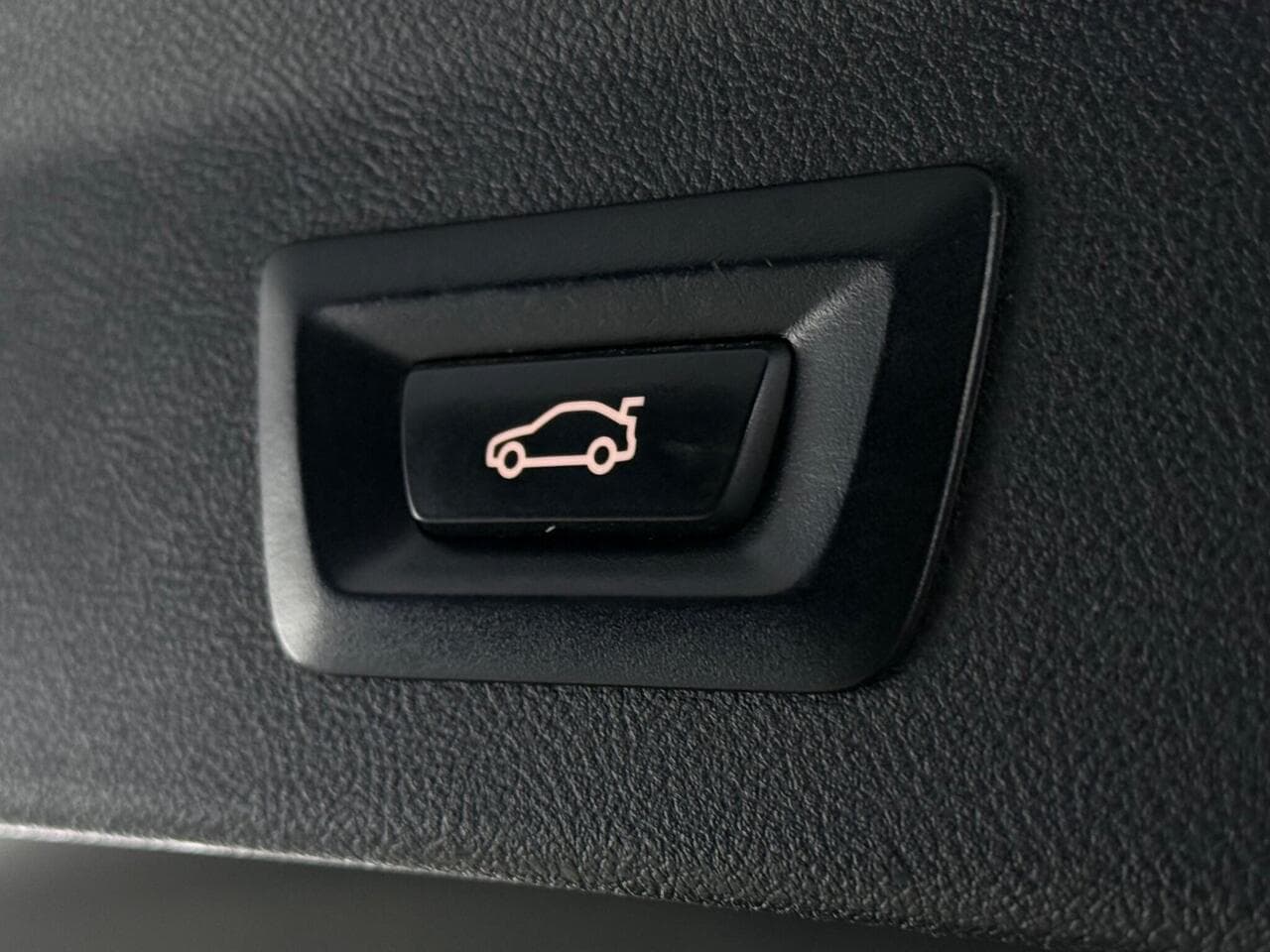 BMW X3 thumbnail Misc Controls