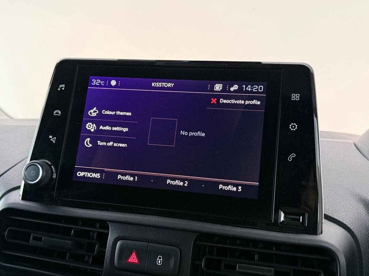 Peugeot Partner thumbnail Infotainment System