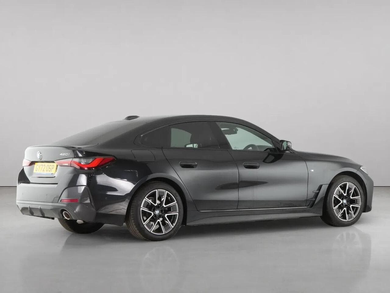 BMW 4 Series Gran Coupe thumbnail Side Right