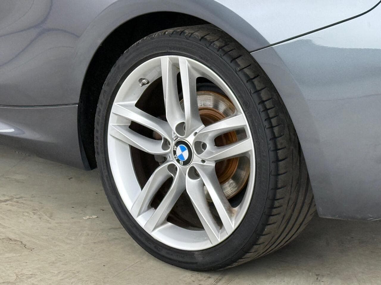 BMW 2 Series thumbnail Wheel
