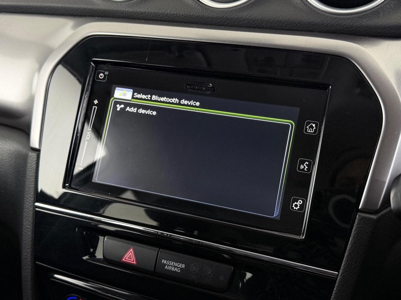 Suzuki Vitara thumbnail Infotainment System