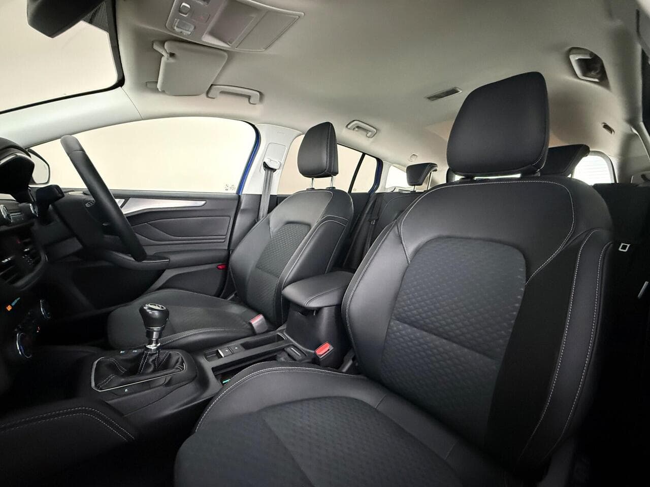 Ford Focus thumbnail Seat Front Passenger