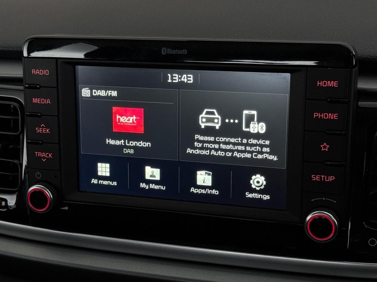 Kia Rio thumbnail Infotainment System