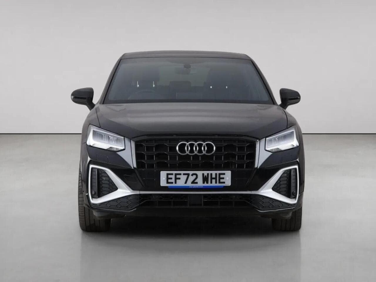 Audi Q2 thumbnail Front