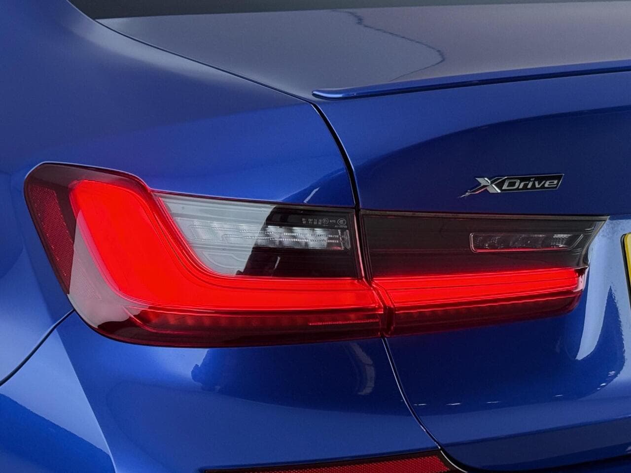 BMW 3 Series thumbnail Lights Rear
