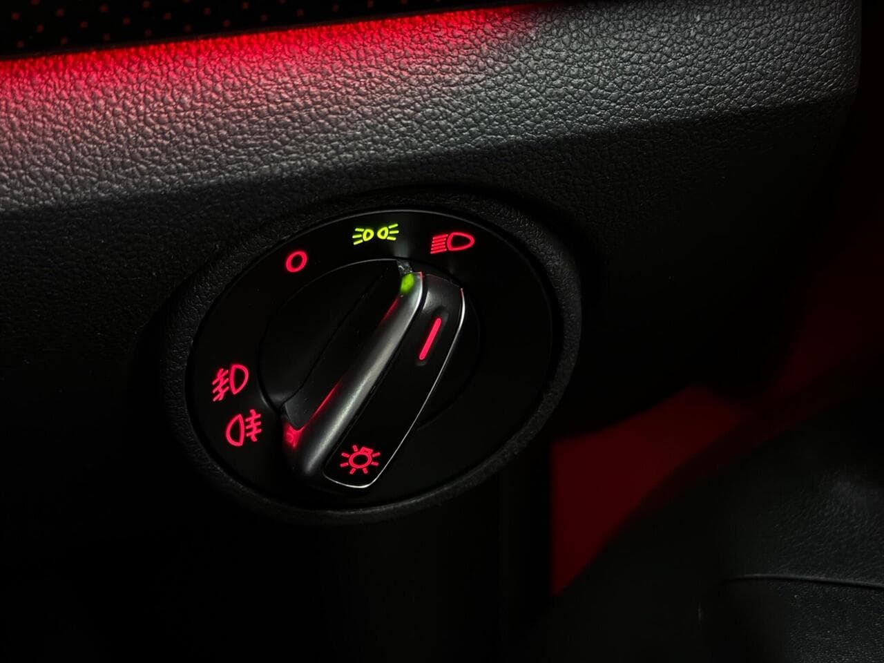 Volkswagen up! thumbnail Misc Controls