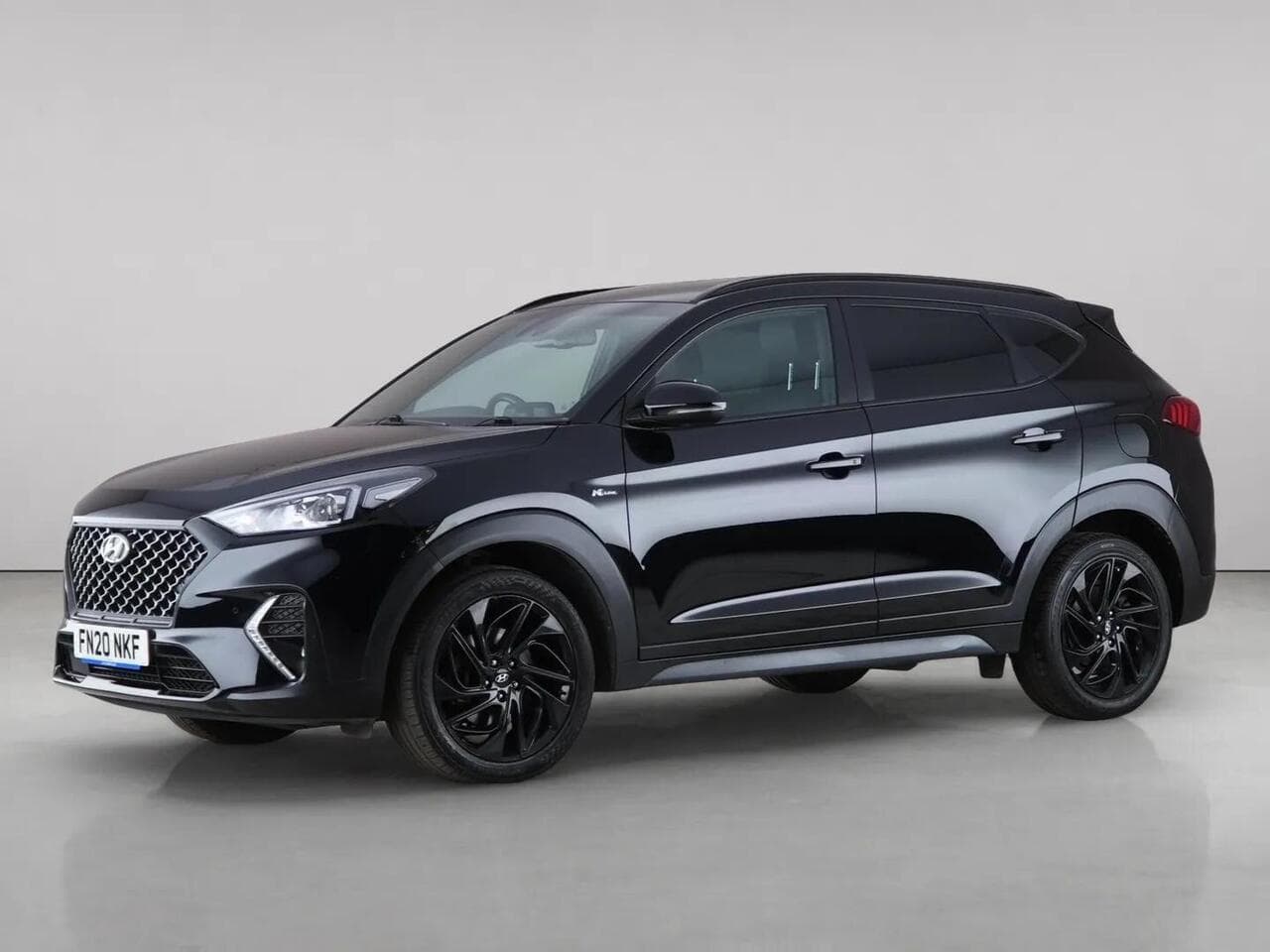 Hyundai TUCSON thumbnail Front Left
