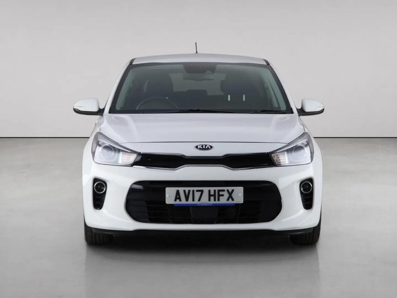 Kia Rio thumbnail Front