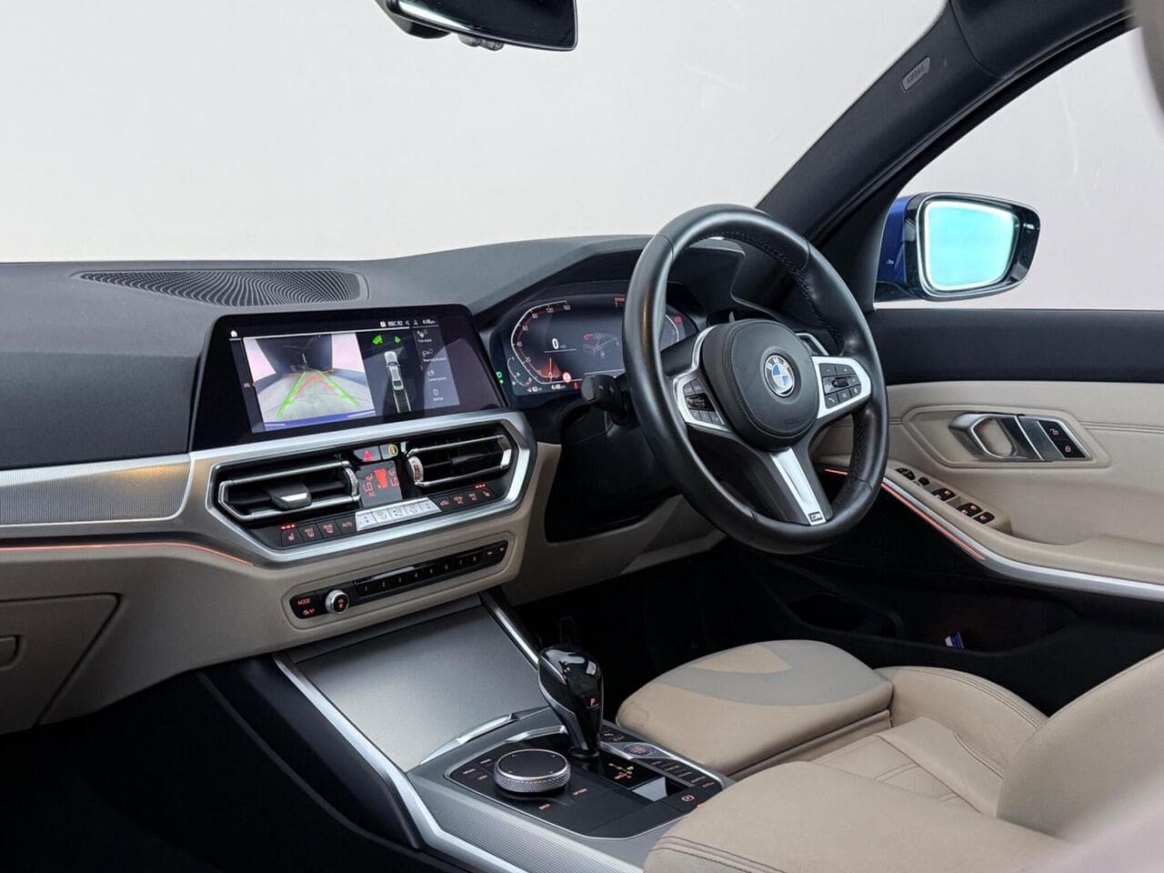 BMW 3 Series thumbnail Interior Front
