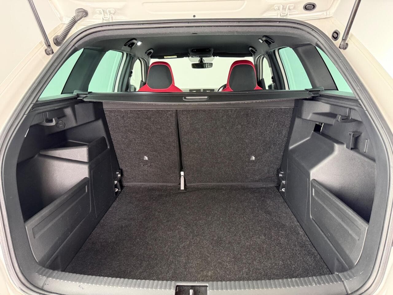 Skoda Fabia thumbnail Boot