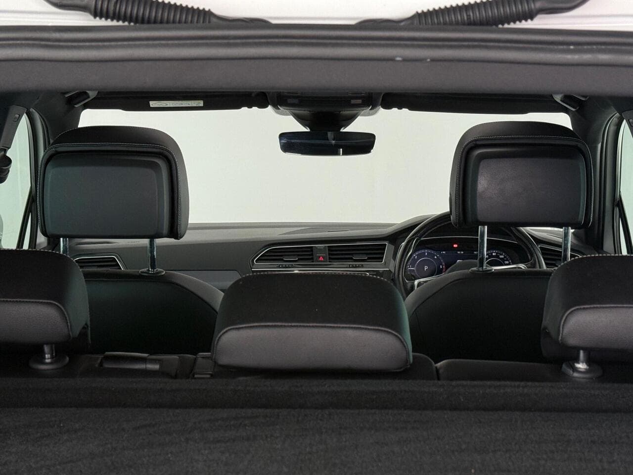 Volkswagen Tiguan thumbnail Inconclusive