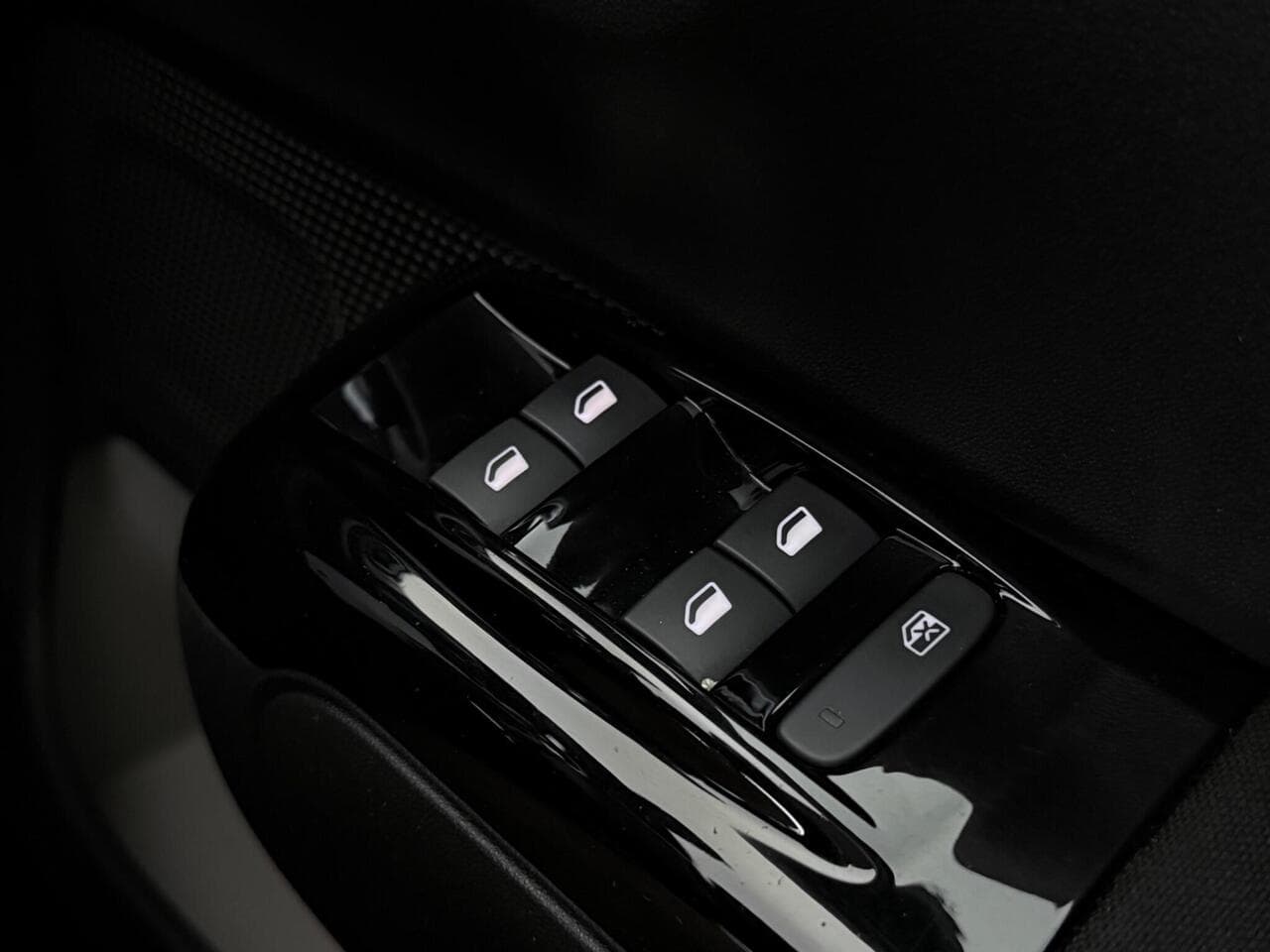 Citroen C3 thumbnail Misc Controls