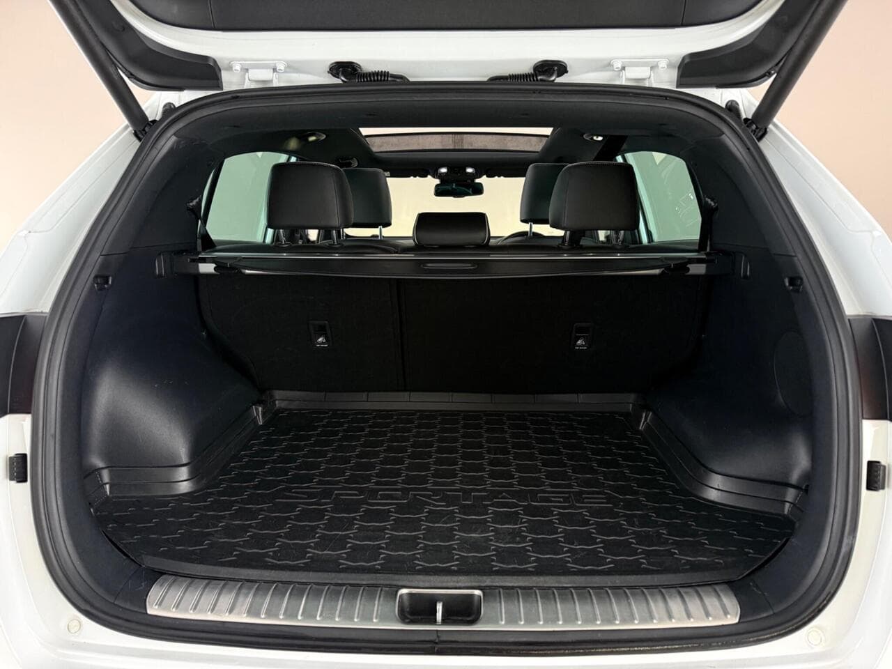 Kia Sportage thumbnail Boot