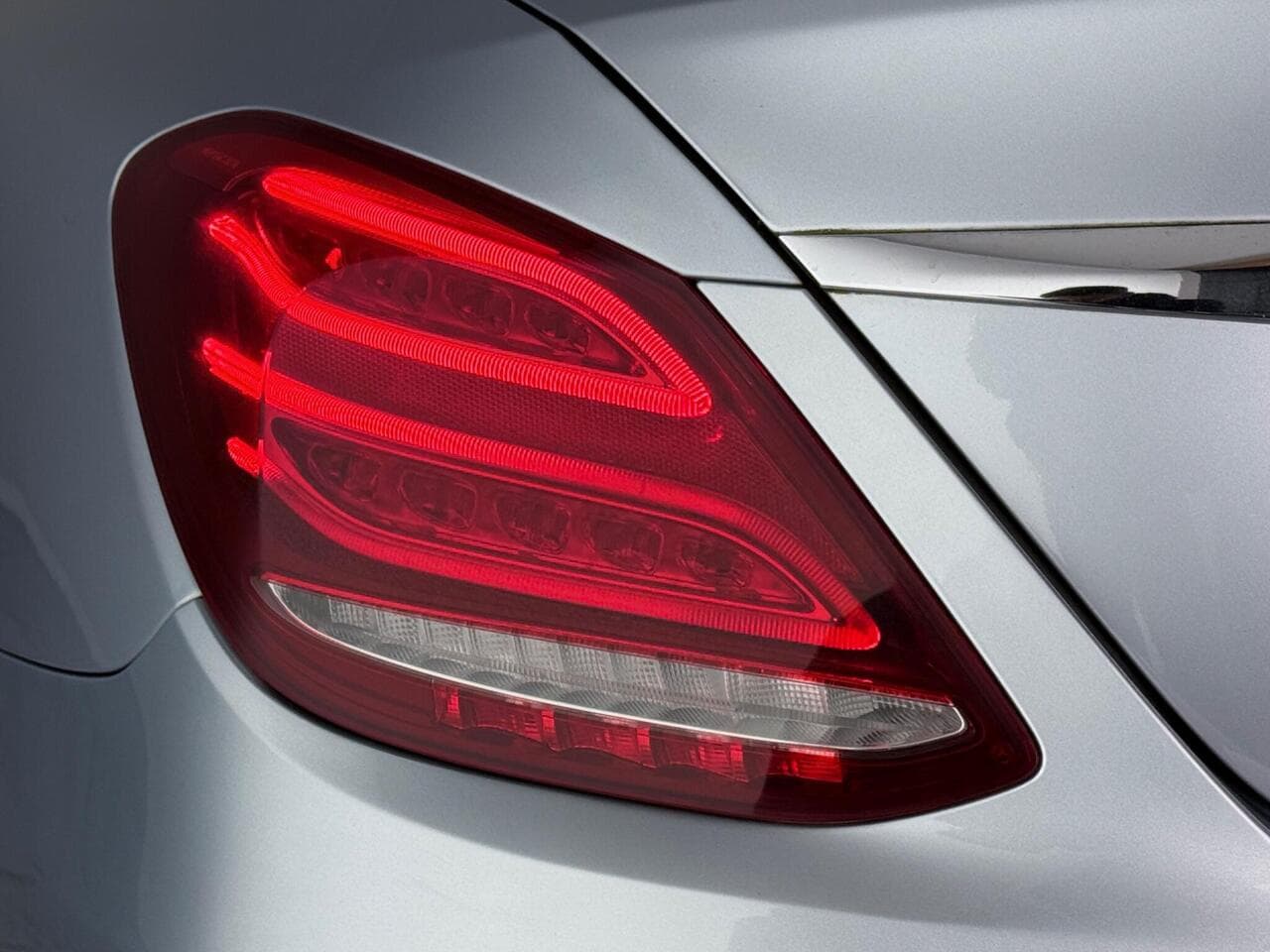 Mercedes-Benz C Class thumbnail Lights Rear