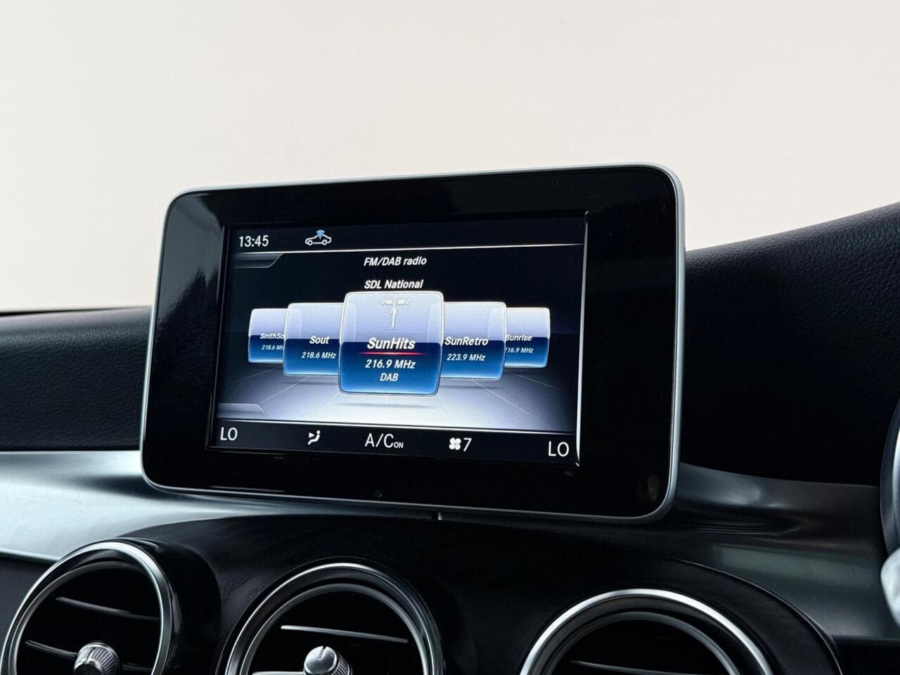 Mercedes-Benz GLC thumbnail Infotainment System