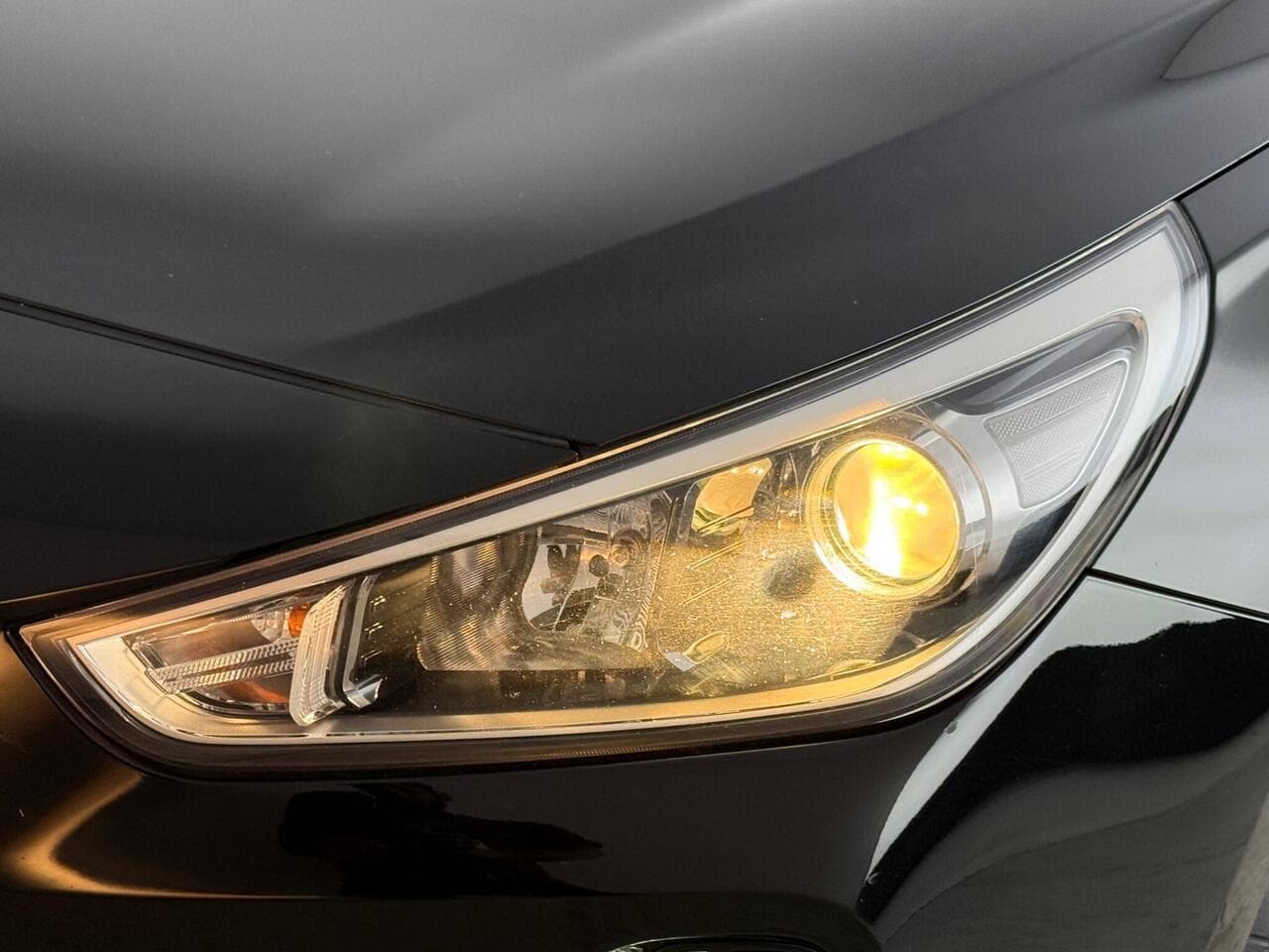 Hyundai i30 thumbnail Lights Front