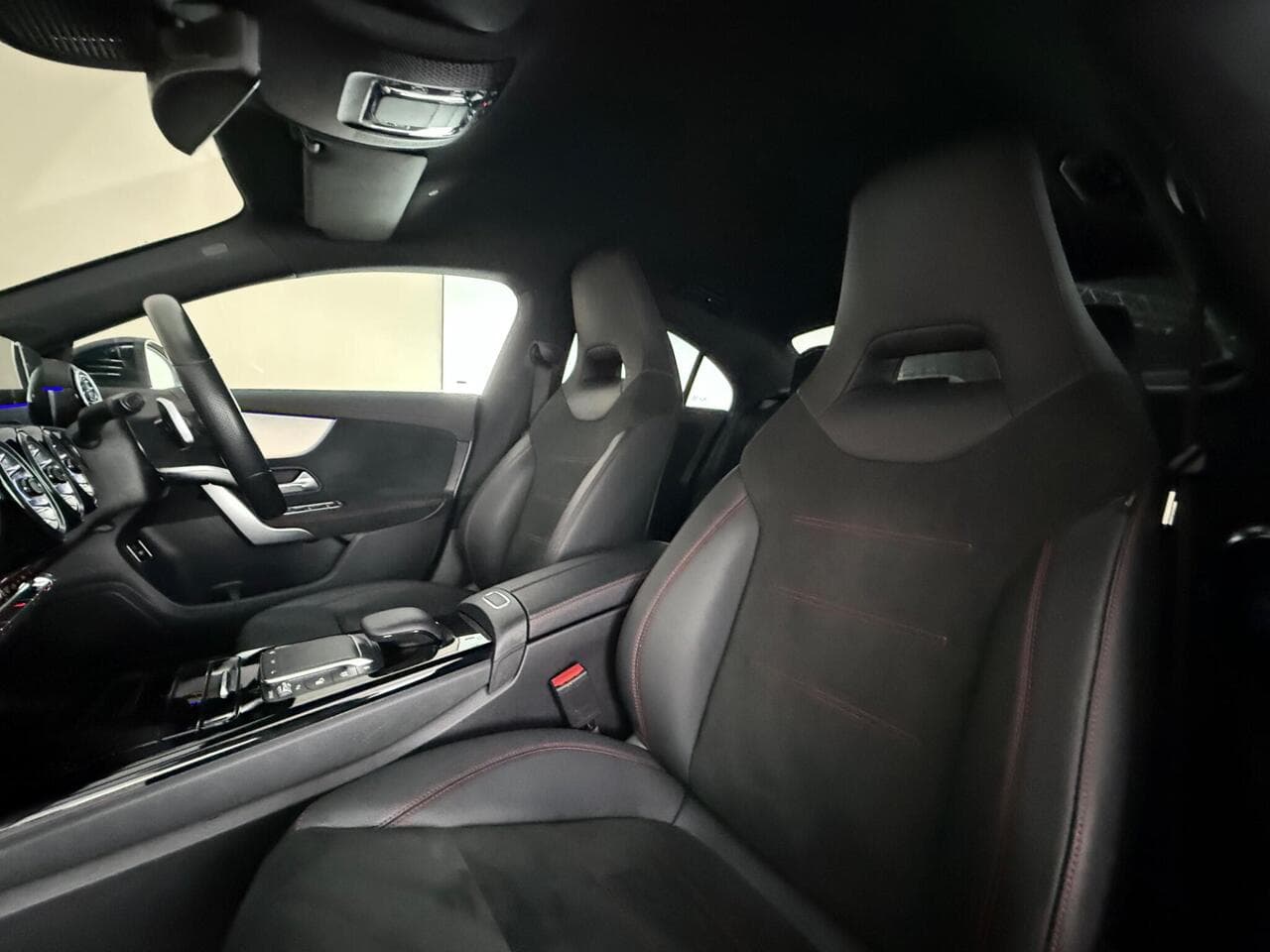 Mercedes-Benz CLA thumbnail Seat Front Passenger