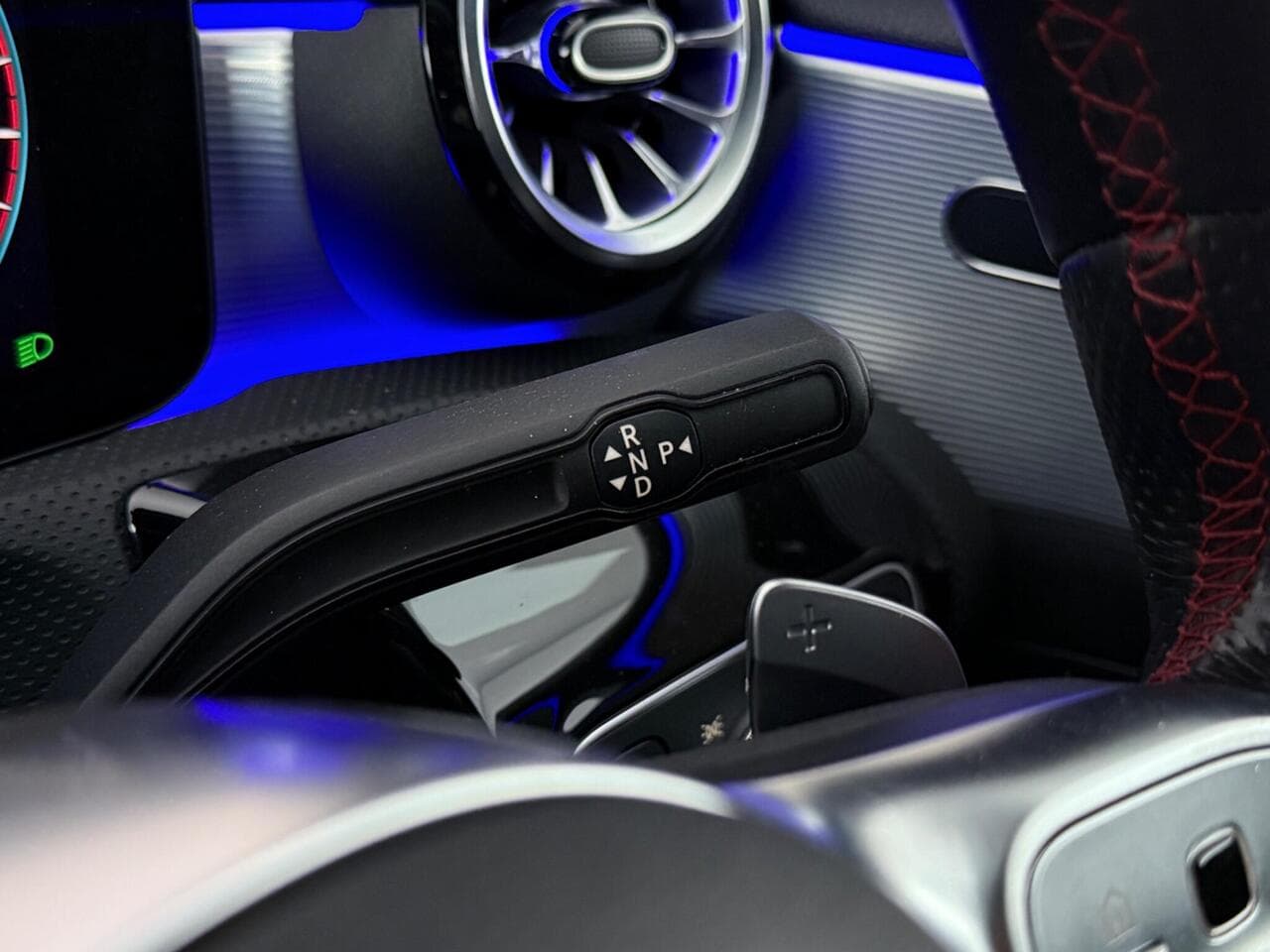 Mercedes-Benz A Class thumbnail Misc Controls