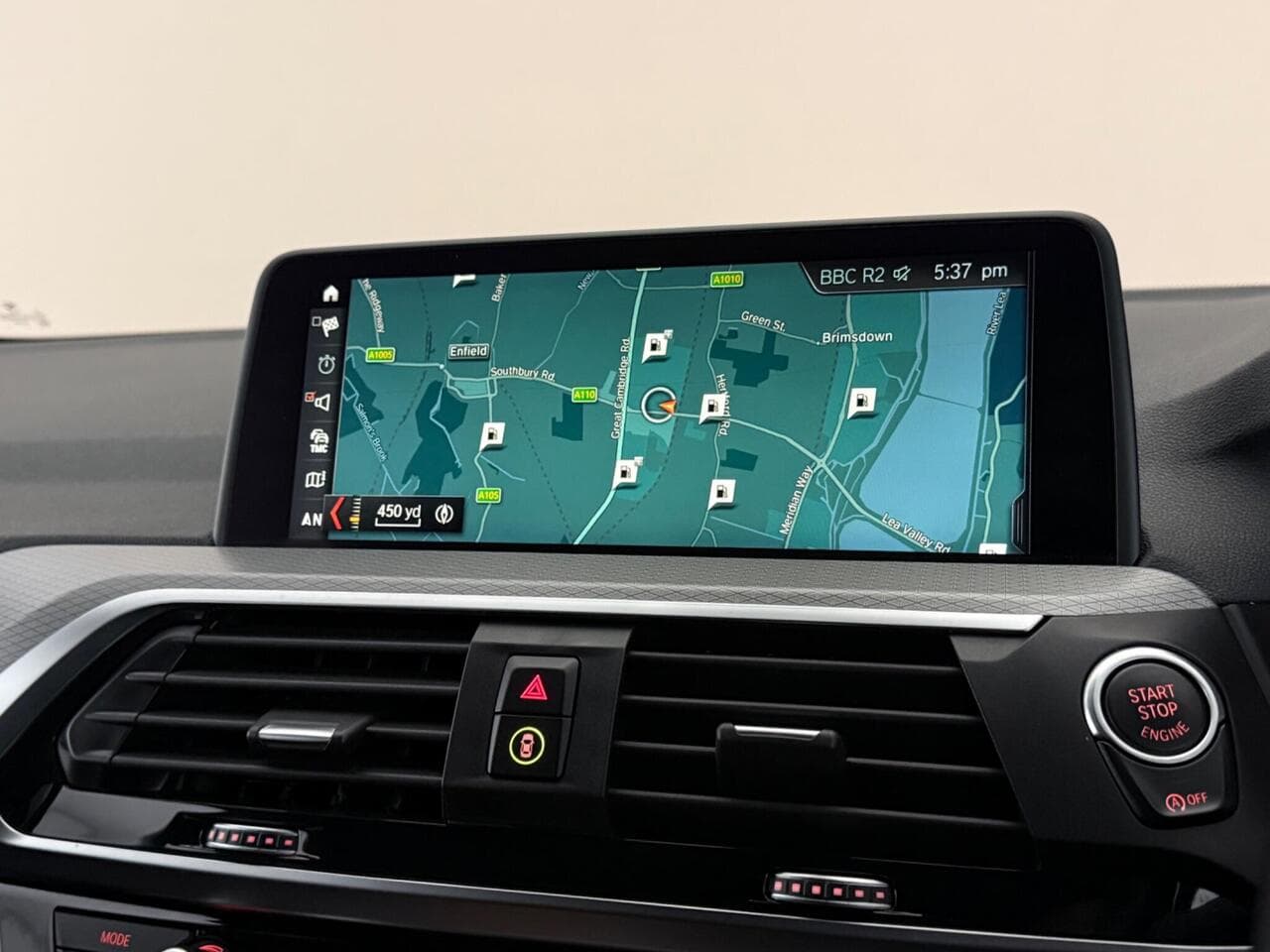 BMW X3 thumbnail Infotainment System
