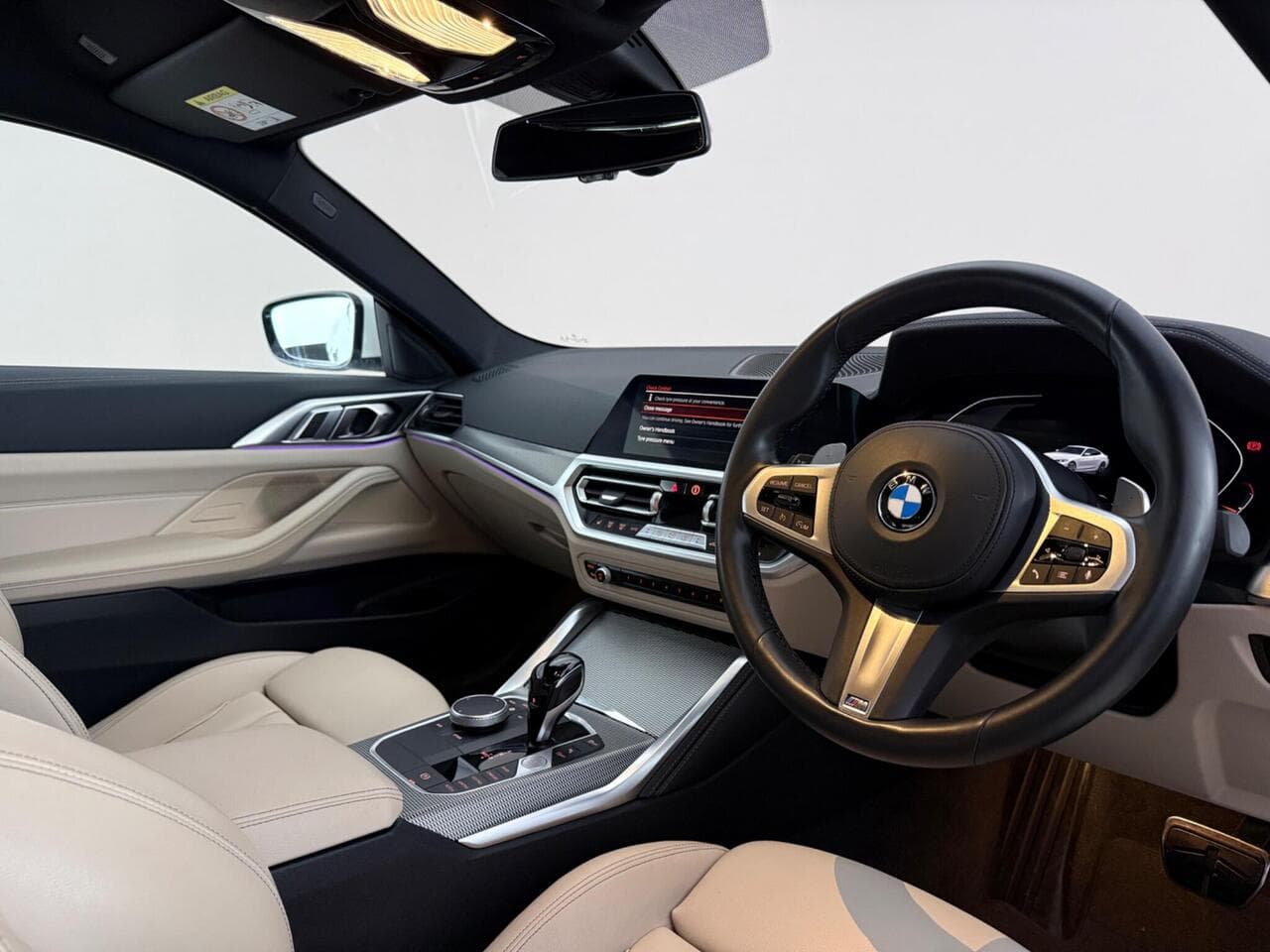 BMW 4 Series thumbnail Interior Front