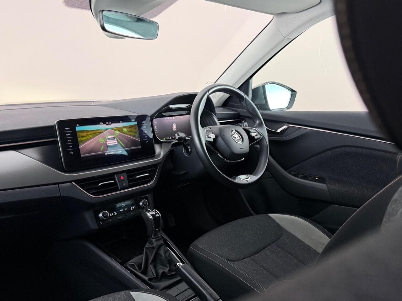Skoda Kamiq thumbnail Interior Front