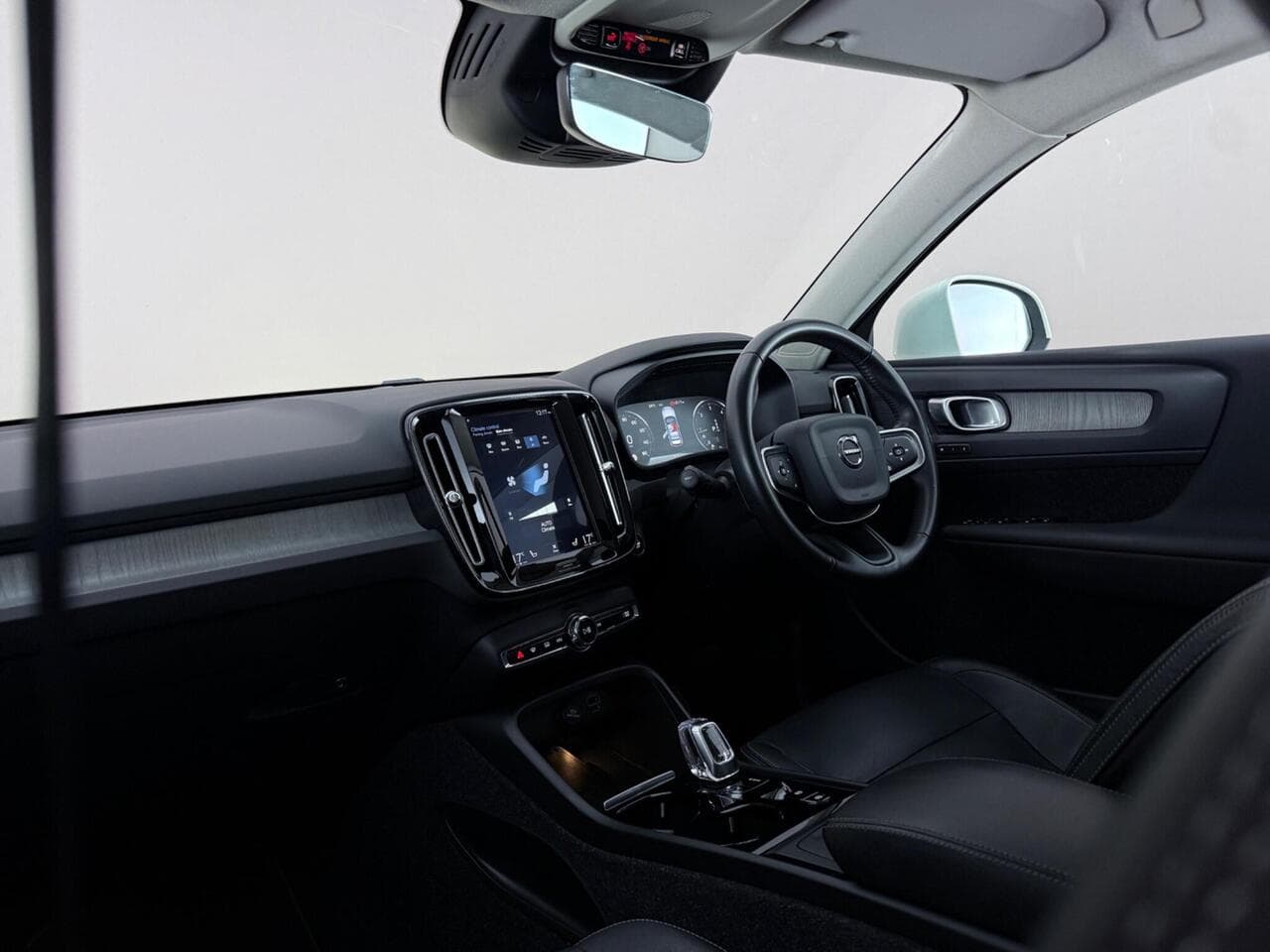 Volvo XC40 thumbnail Interior Front
