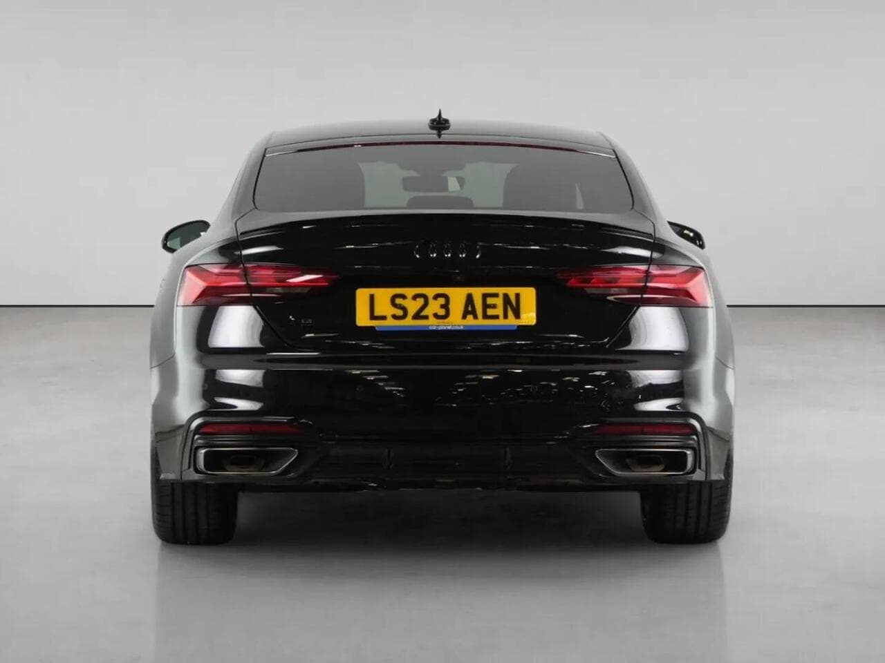 Audi A5 thumbnail Rear