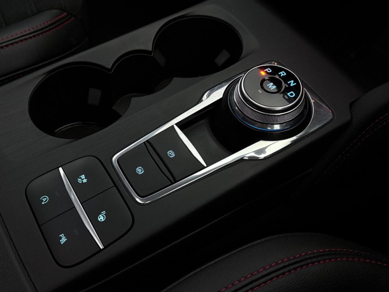 Ford Kuga thumbnail Misc Controls
