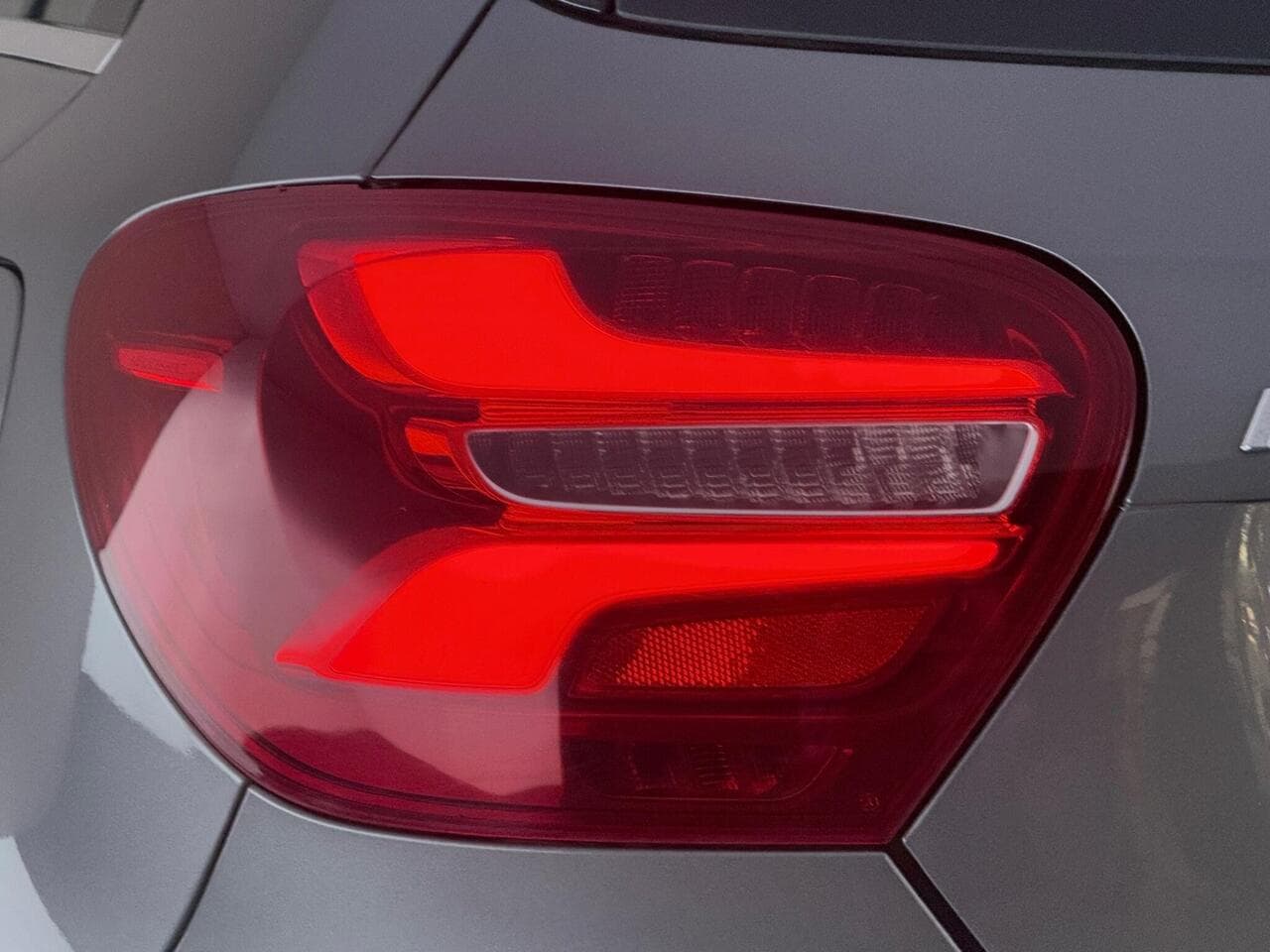Mercedes-Benz A Class thumbnail Lights Rear